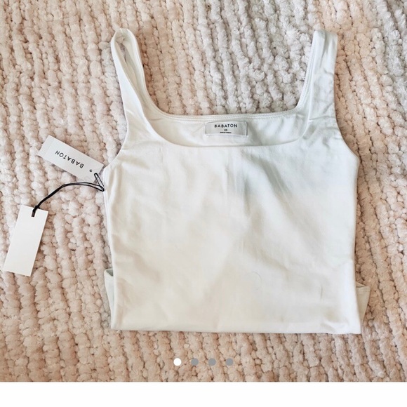 SOLD Aritzia babaton contour bodysuit - Picture 5 of 6